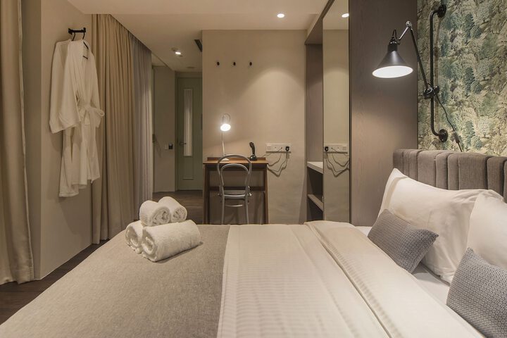 Room 5 of 59