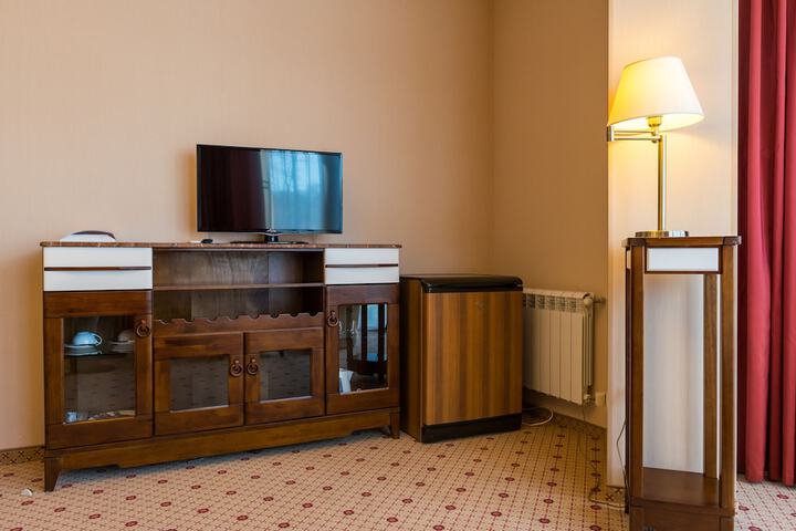 Room 26 of 46