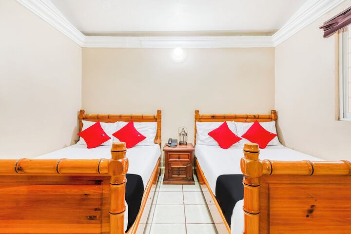 Room 15 of 25