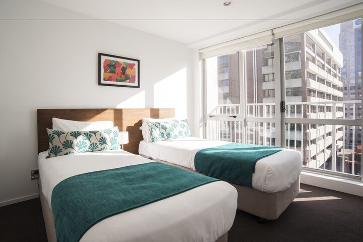 Room 4 of 48
