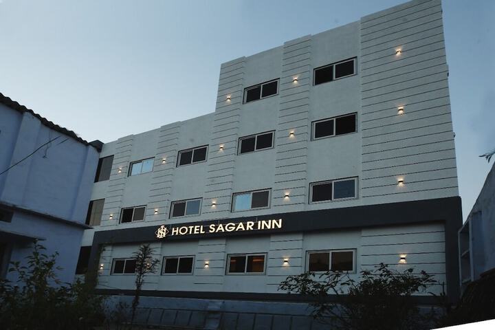 Hotel 15 of 16