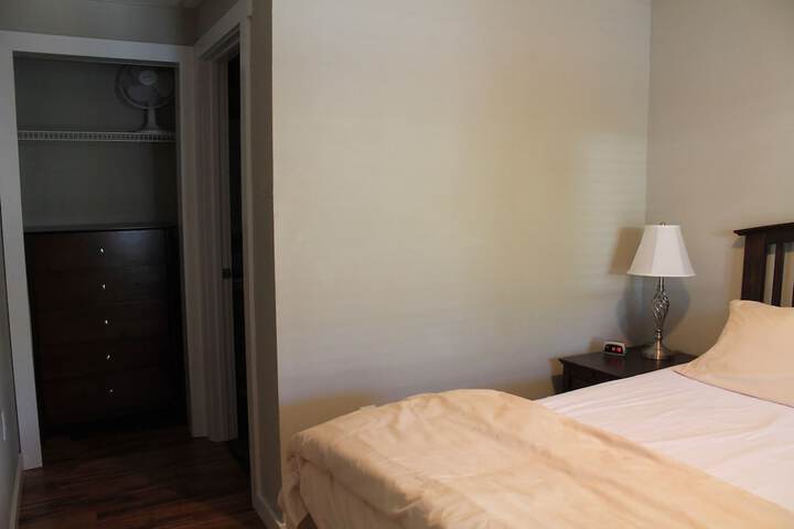 Room 4 of 55