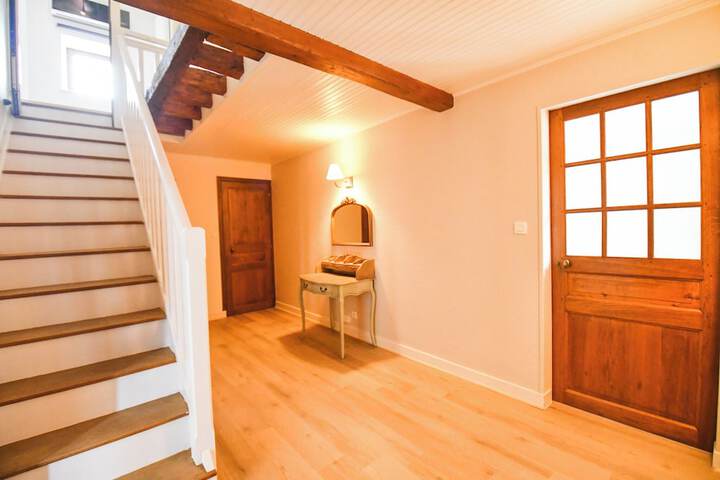 Room 30 of 64
