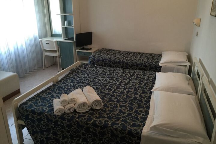 Room 19 of 57