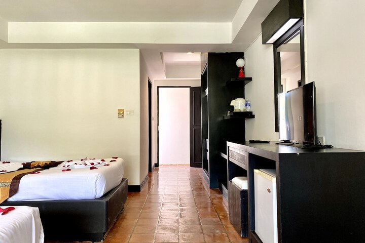 Room 41 of 99
