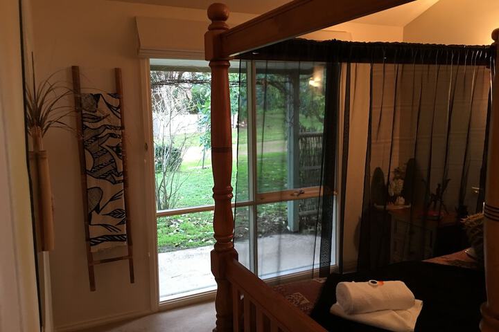 Room 12 of 117