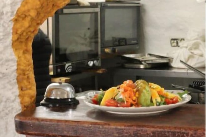 Dining 68 of 120