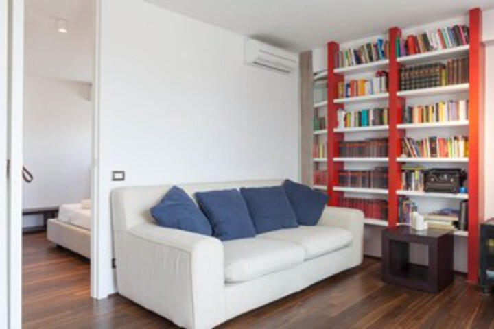 Room 7 of 22