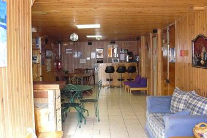 Hotel Bar