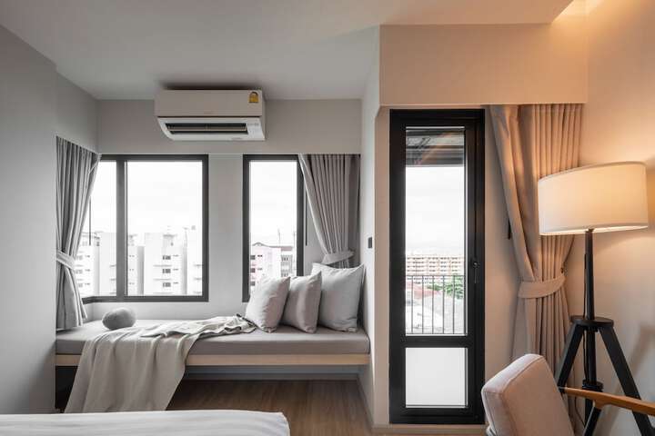 Room 47 of 157