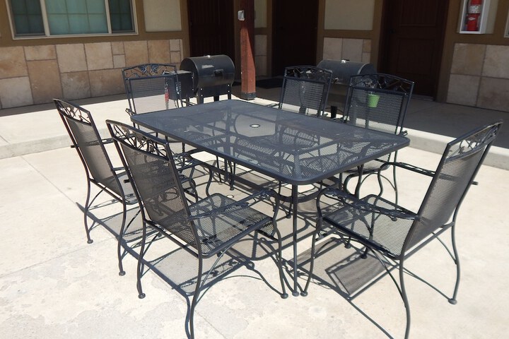 Property Grounds 20 of 23