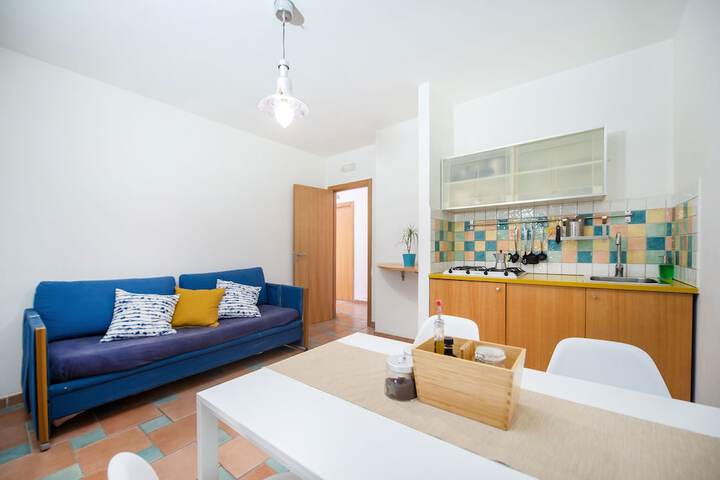 Room 4 of 75