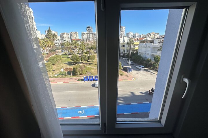 Room 144 of 171