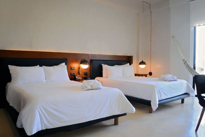 Room 5 of 64