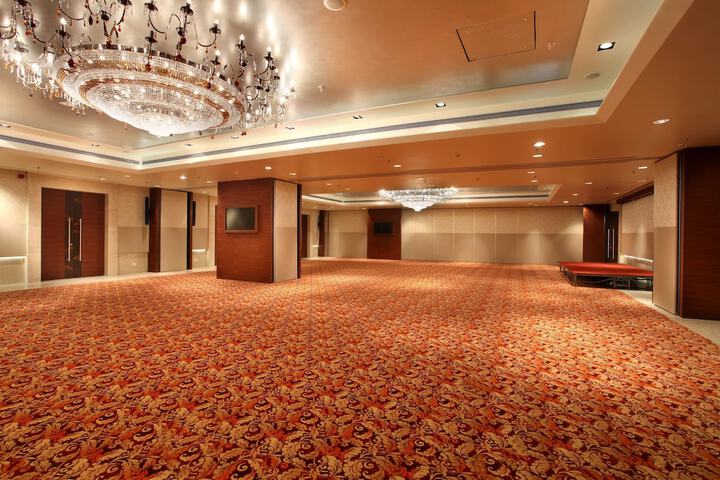 Indoor wedding
