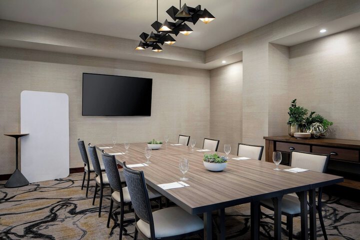 Meeting facility