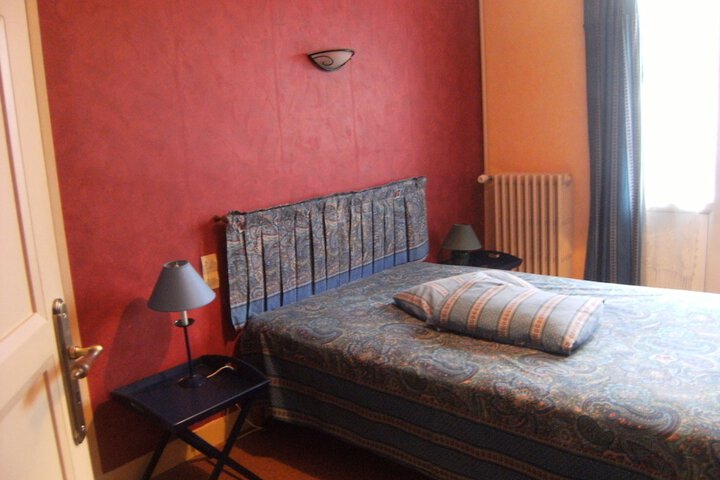 Room 5 of 53