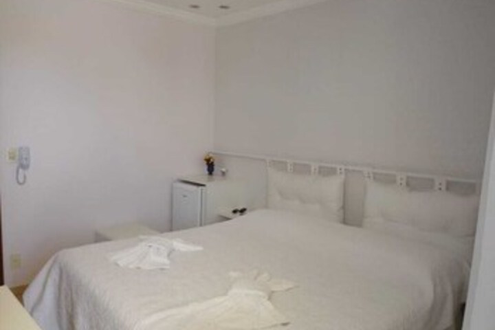 Room 17 of 17