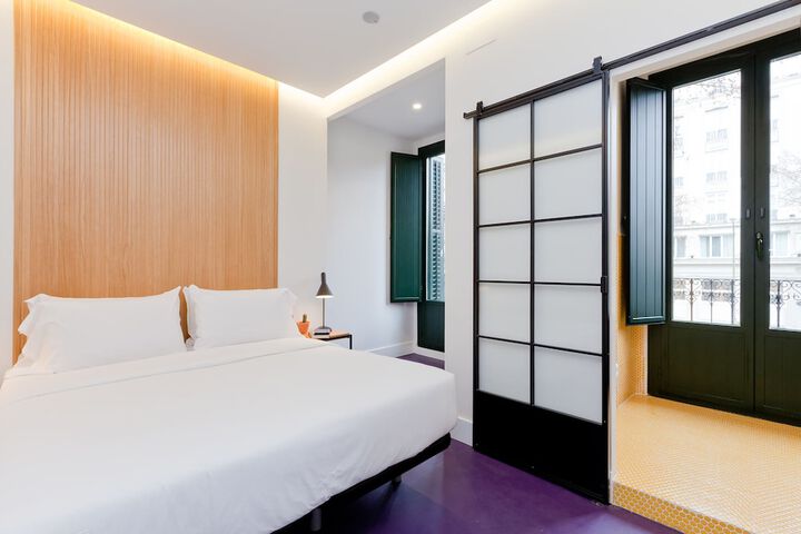 Room 10 of 73