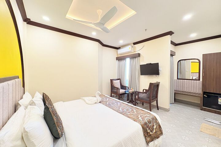 Room 80 of 154