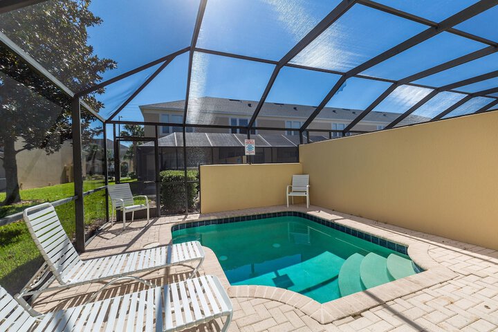 Pool 30 of 53