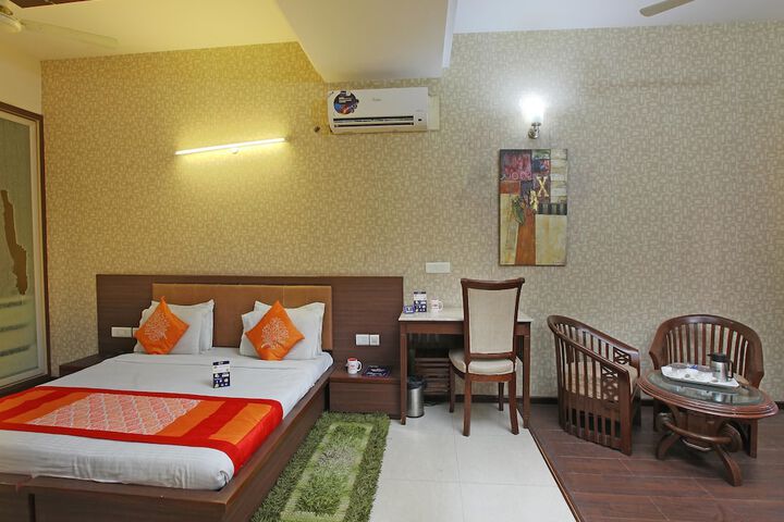 Room 14 of 23