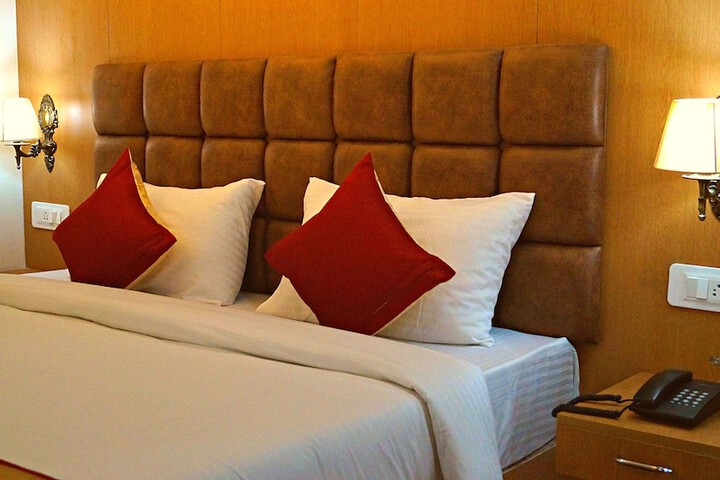 Room 36 of 114