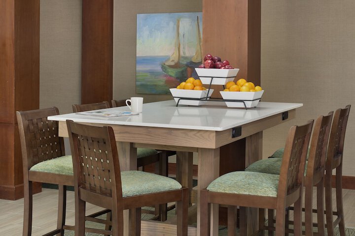 Breakfast area