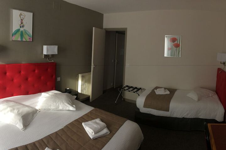 Room 11 of 62