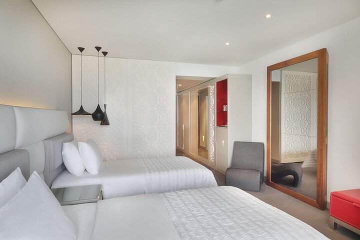 Room 11 of 70