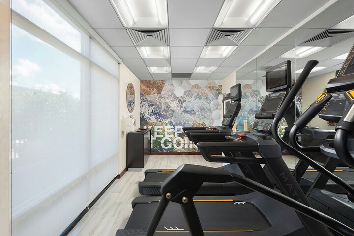 Hotel Gym Photos