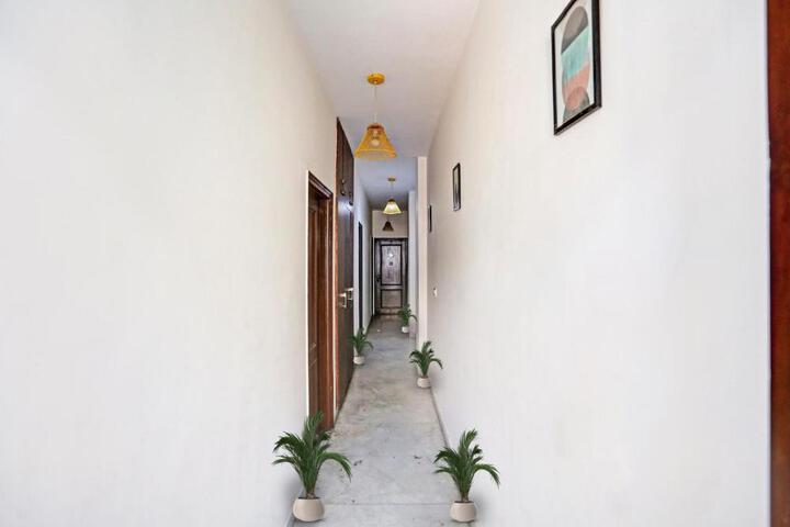Photo of Super Hotel O Delhi Heights 2.0 Home stay