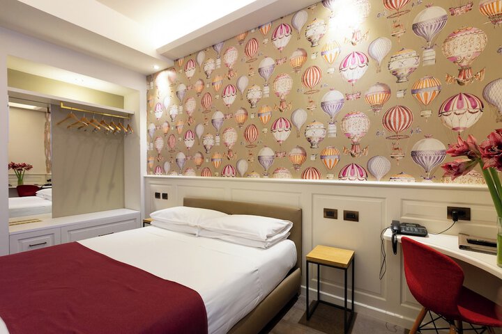 Room 33 of 58