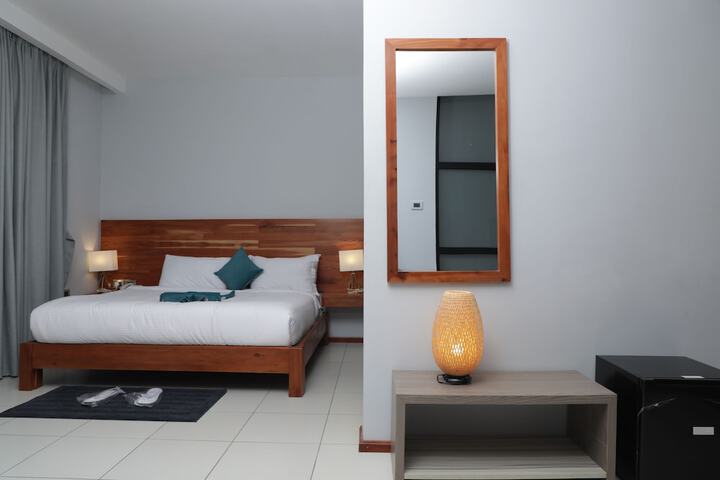 Room 15 of 44