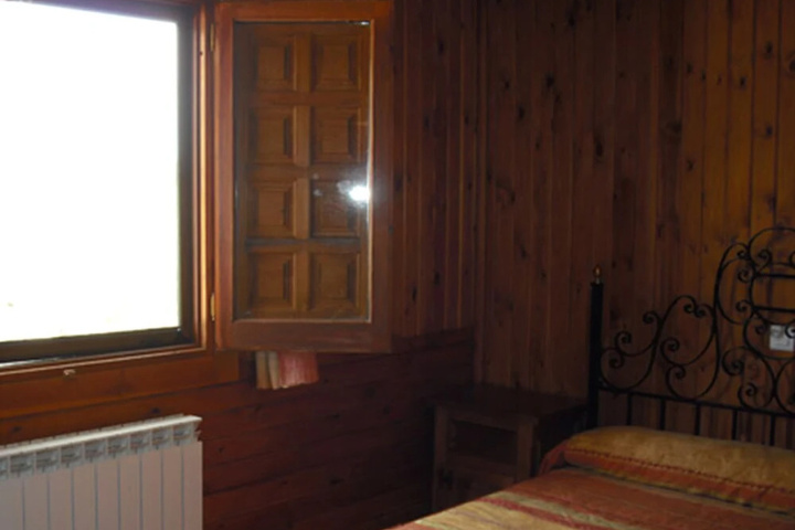 Room 2 of 12