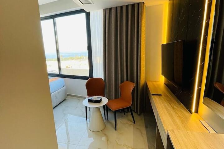 Room 17 of 50