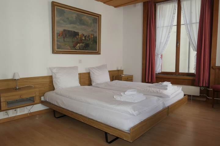 Room 4 of 49