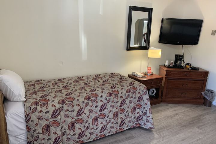 Room 14 of 45