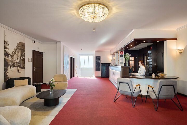 Lobby Entry