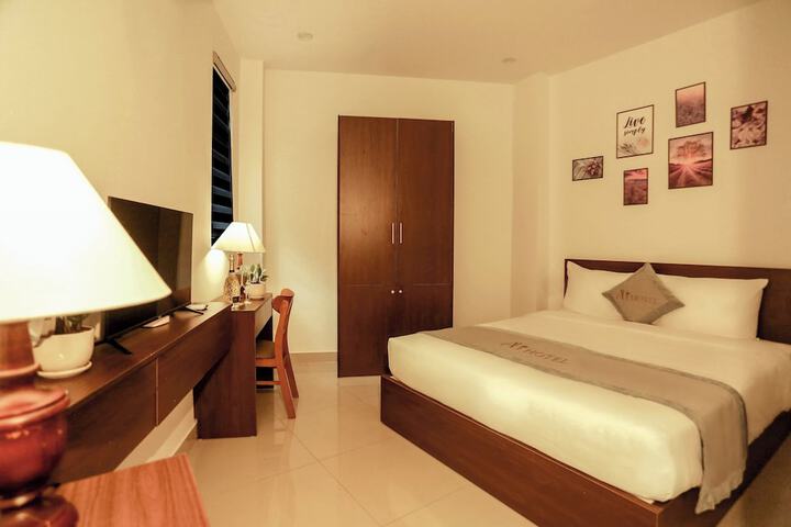 Room 2 of 12