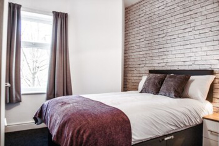 Room 55 of 82