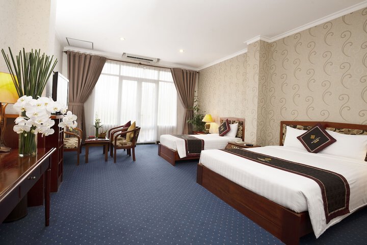 Room 5 of 42