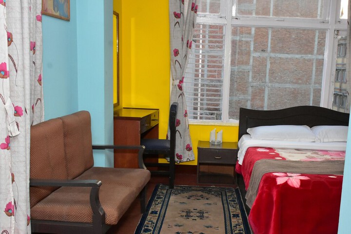 Room 27 of 59