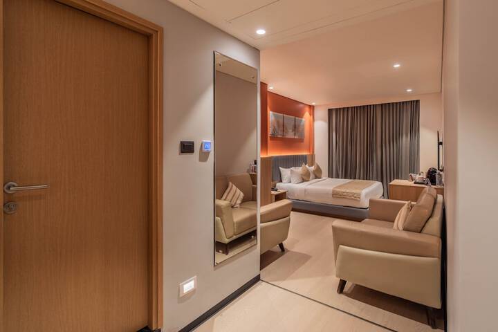 Room 14 of 43