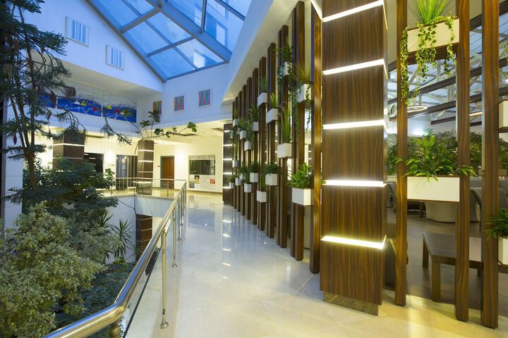 Guest Lobby