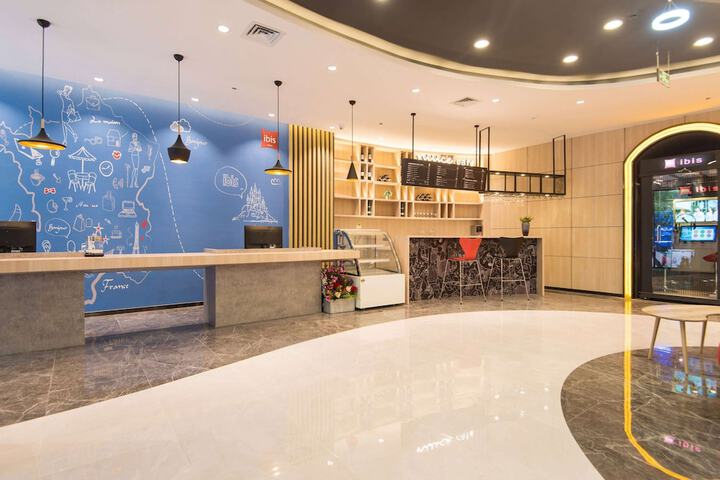 Hotel Interior 10 of 19