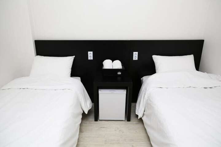 Room 21 of 47