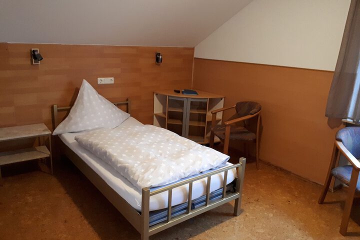 Room 7 of 29