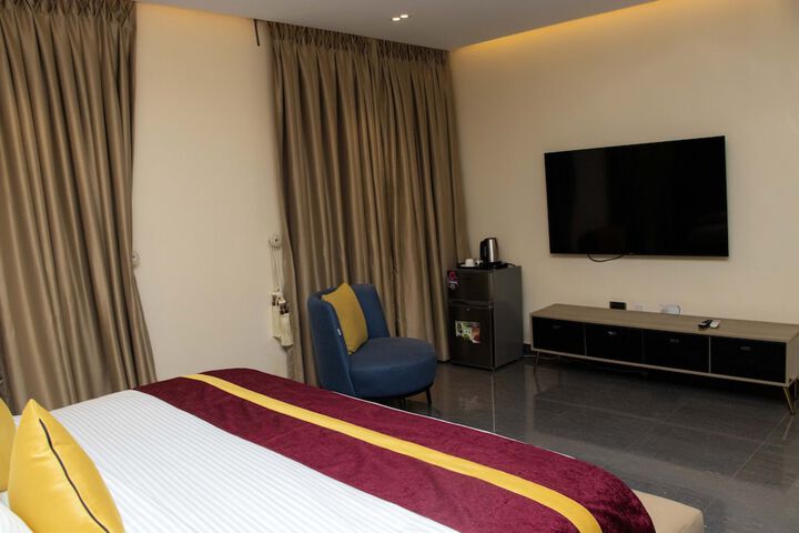 Room 13 of 46