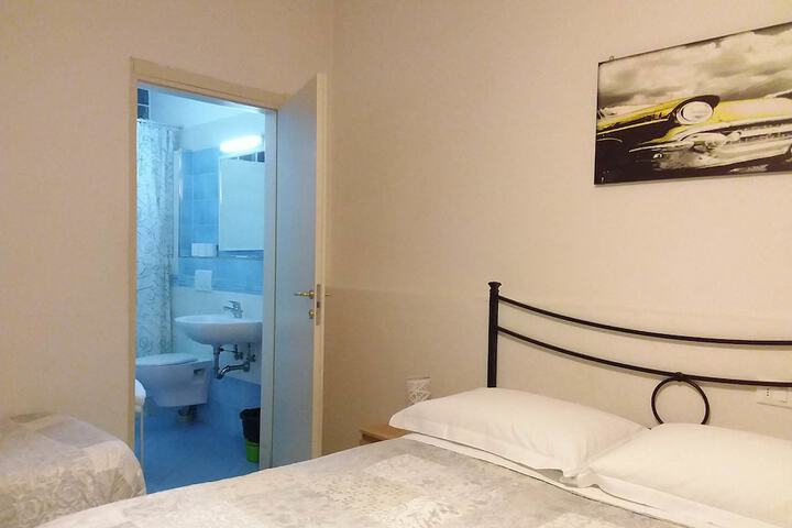 Room 5 of 57